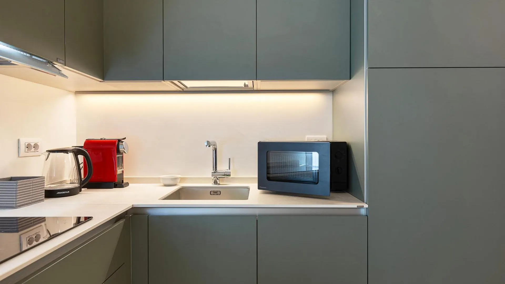 Easyhomes - Repubblica Milan Apartment