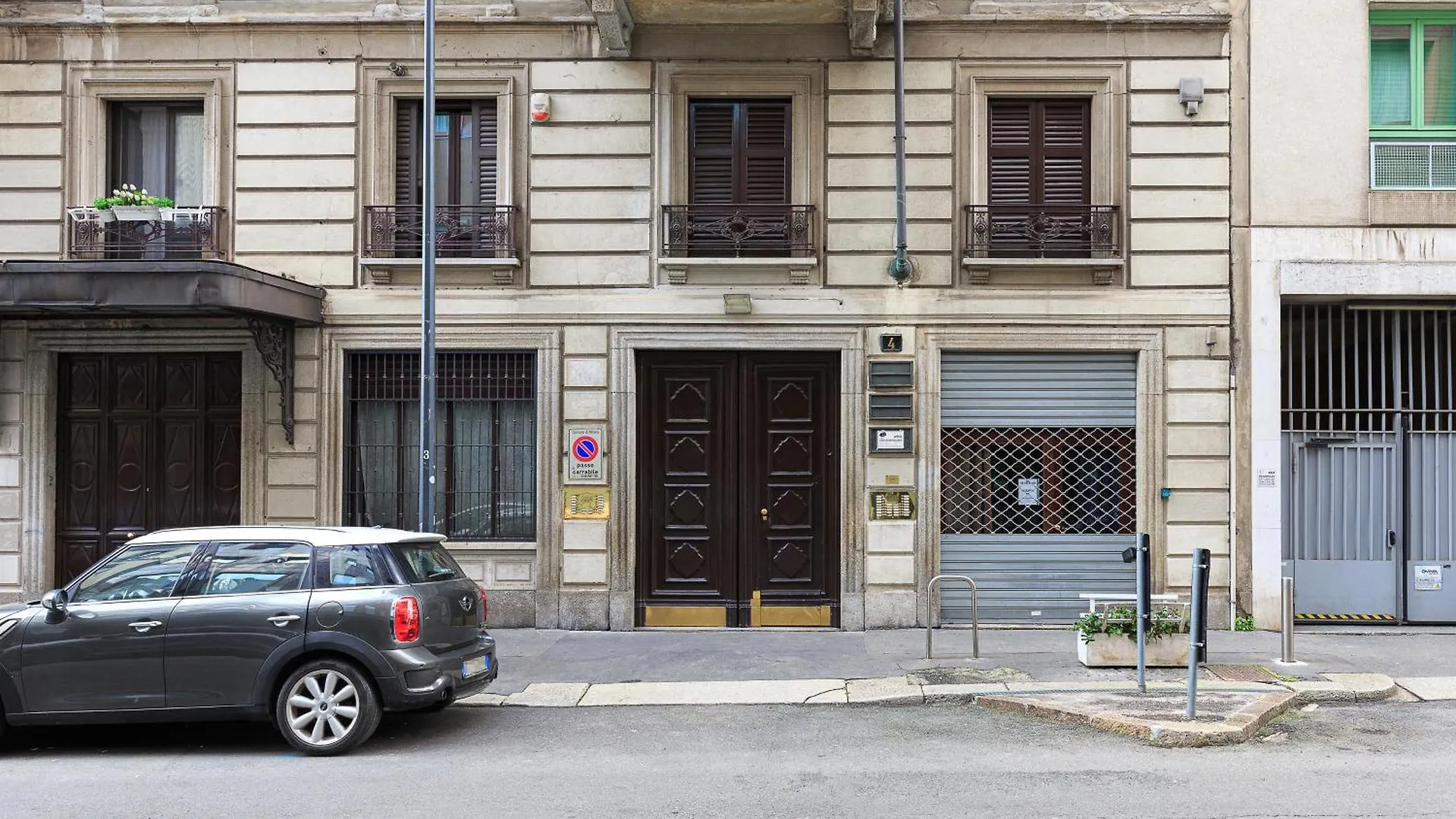 Easyhomes - Repubblica Milan Apartment