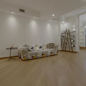 Trilocale Centro Milan